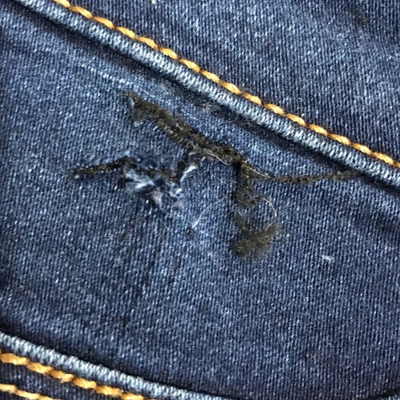 Upcylced Shorts - Picture 3 of 4